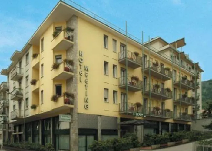 Готель Meeting 3*